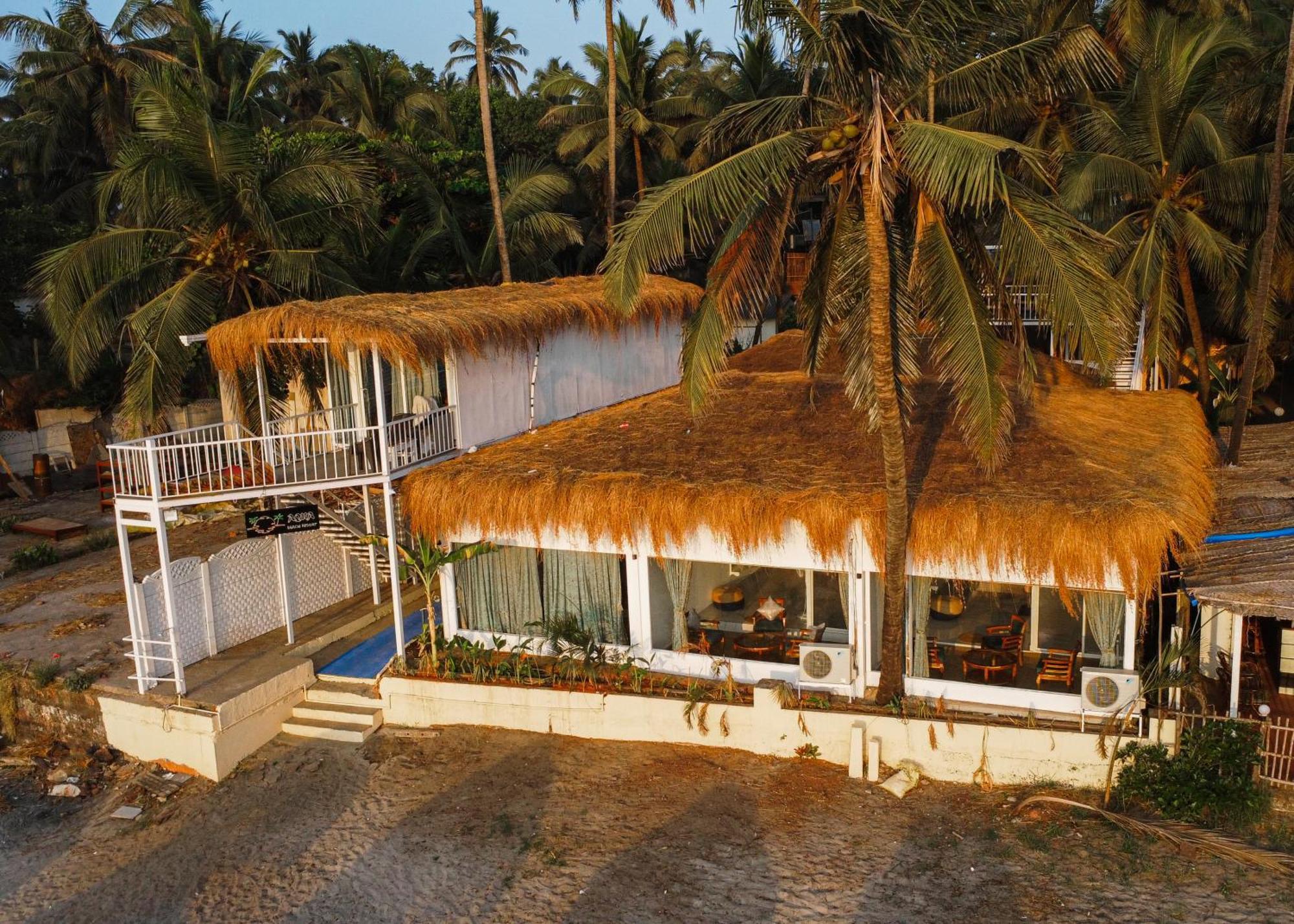 Aqua Beach Stays Ashwem Mandrem Kültér fotó