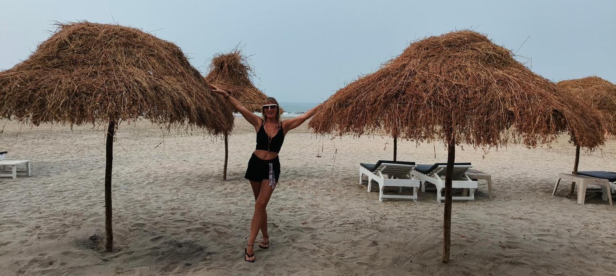 Aqua Beach Stays Ashwem Mandrem Kültér fotó